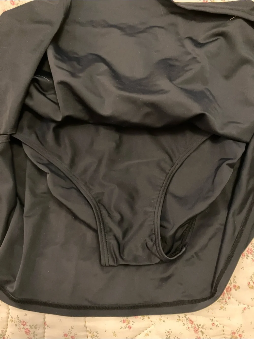 New Croft & Barrow black swim skort